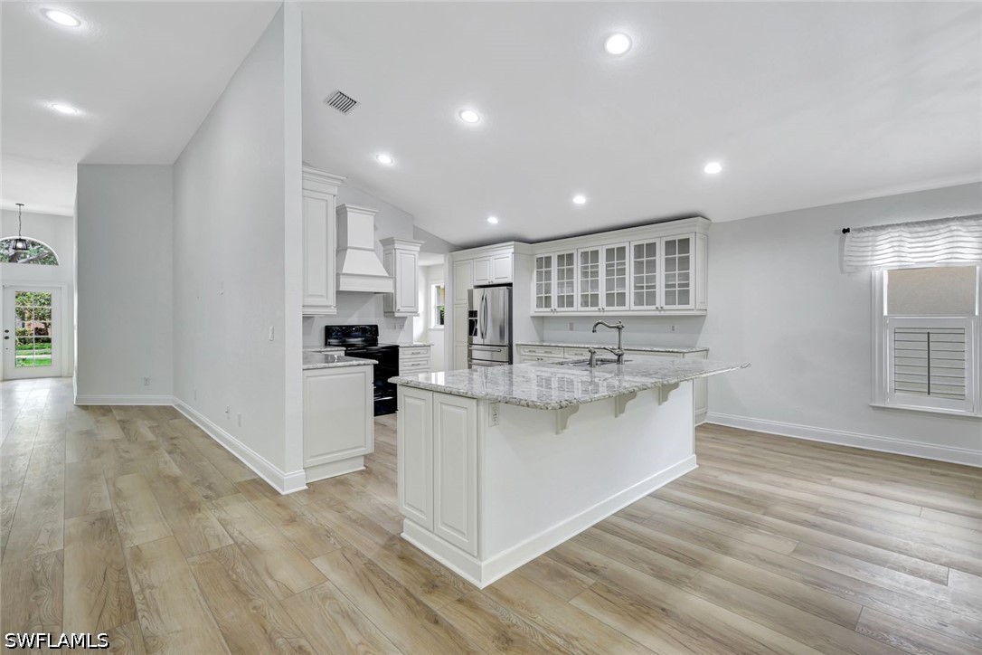 5 Bed Pool Home for Sale in Autumn Woods, photo 13