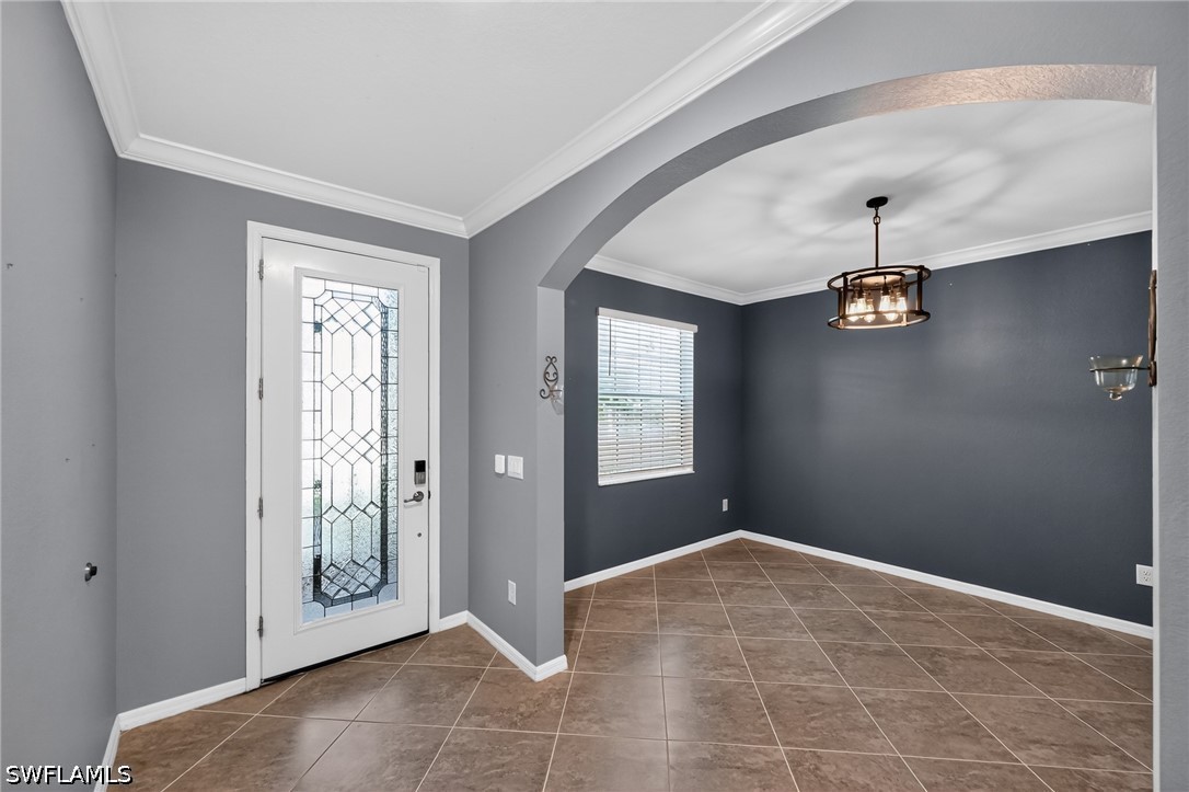 4 Bed Pool Home for Sale in Castalina, photo 13
