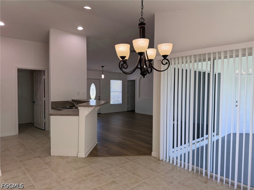 3 Bed SingleFamilyResidence for Sale in Cape Coral, photo 13