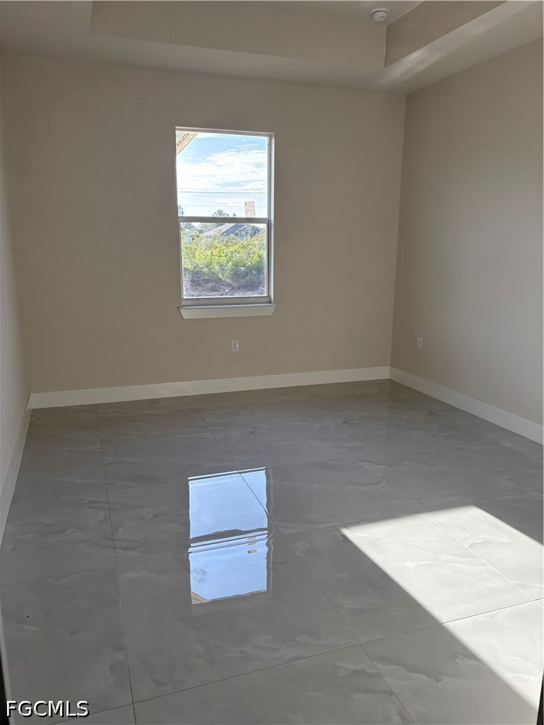 3 Bed SingleFamilyResidence for Sale in Lehigh Acres, photo 13