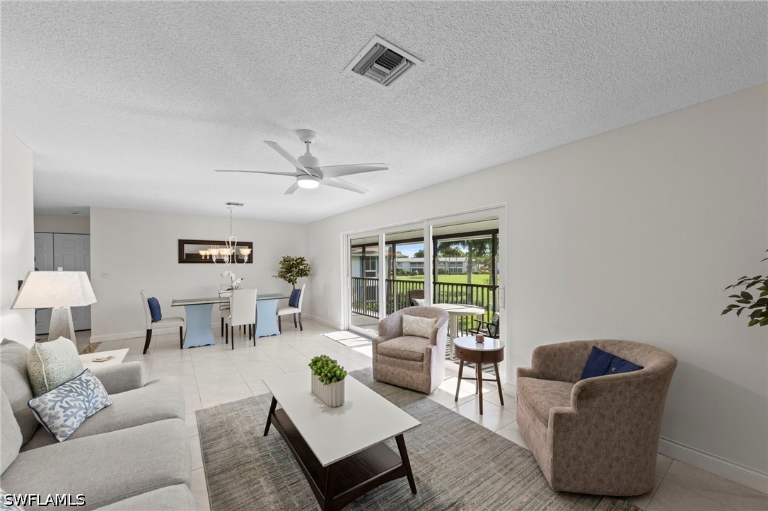 2 Bed Condominium for Sale in Naples, photo 13