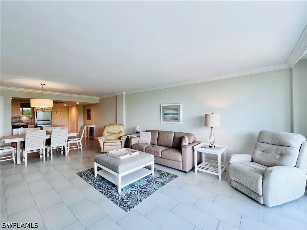 2 Bed Waterfront Home for Sale in Naples, photo 13