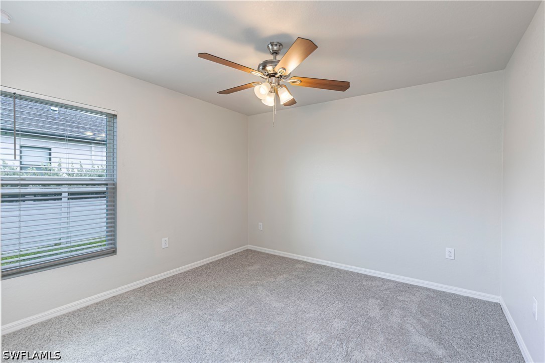 3 Bed SingleFamilyResidence for Sale in Cape Coral, photo 13