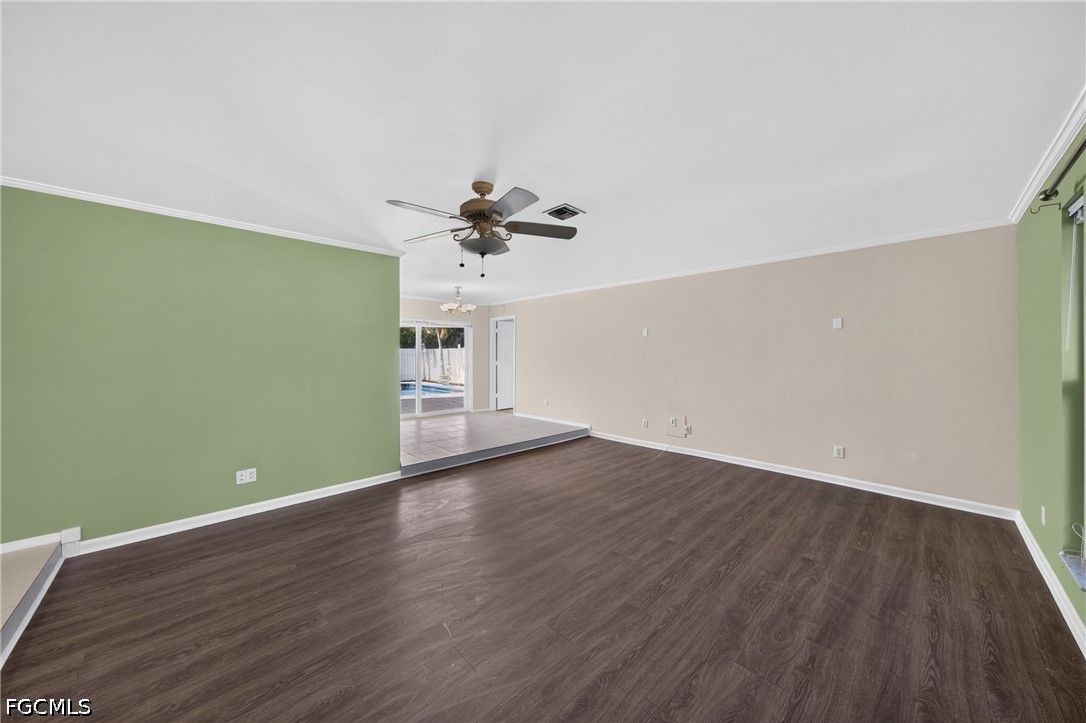 3 Bed Pool Home for Sale in Cape Coral, photo 13