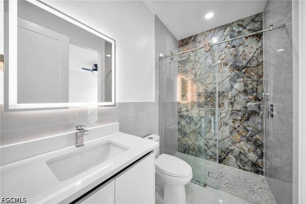 4 Bed SingleFamilyResidence for Sale in Cape Coral, photo 13