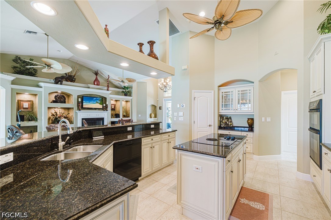 4 Bed Pool Home for Sale in Cape Harbour, photo 13