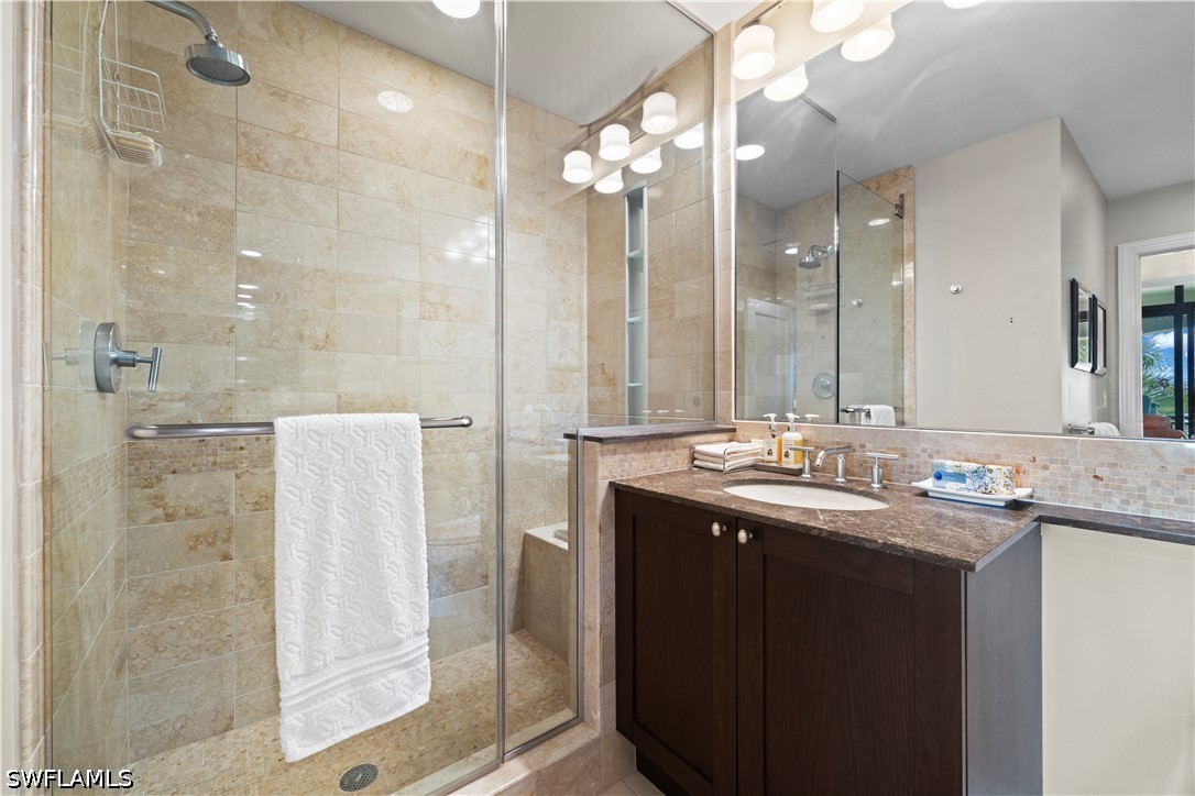 2 Bed Condominium for Sale in The Strada, photo 13