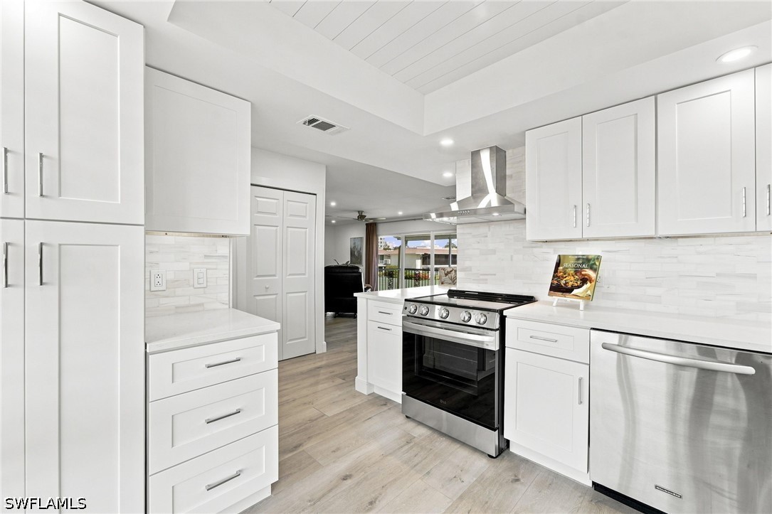 2 Bed Waterfront Home for Sale in Naples, photo 13