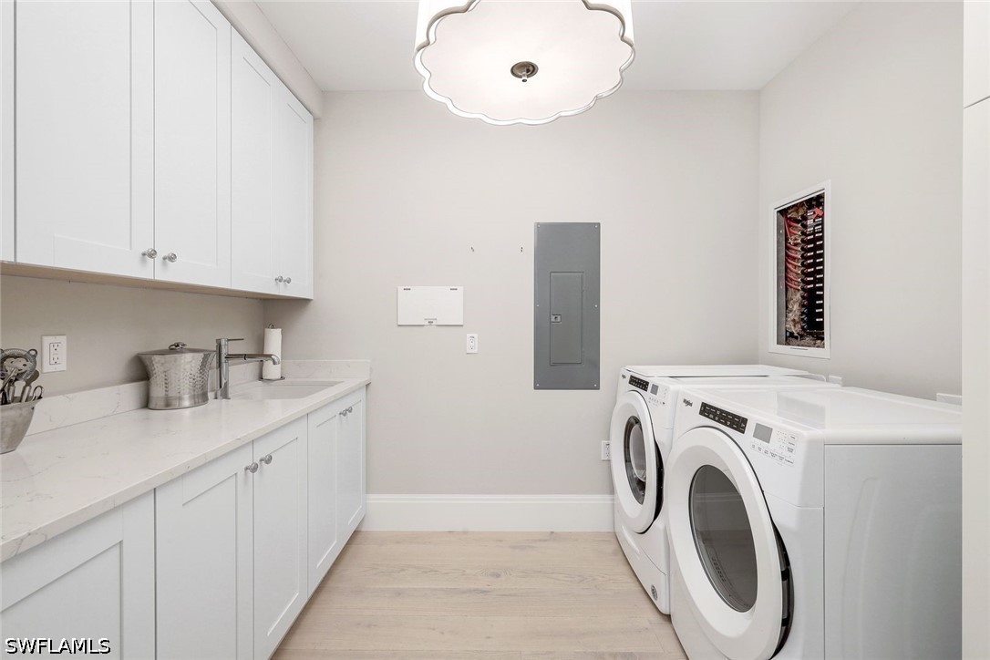 2 Bed Condominium for Sale in Naples Square, photo 13