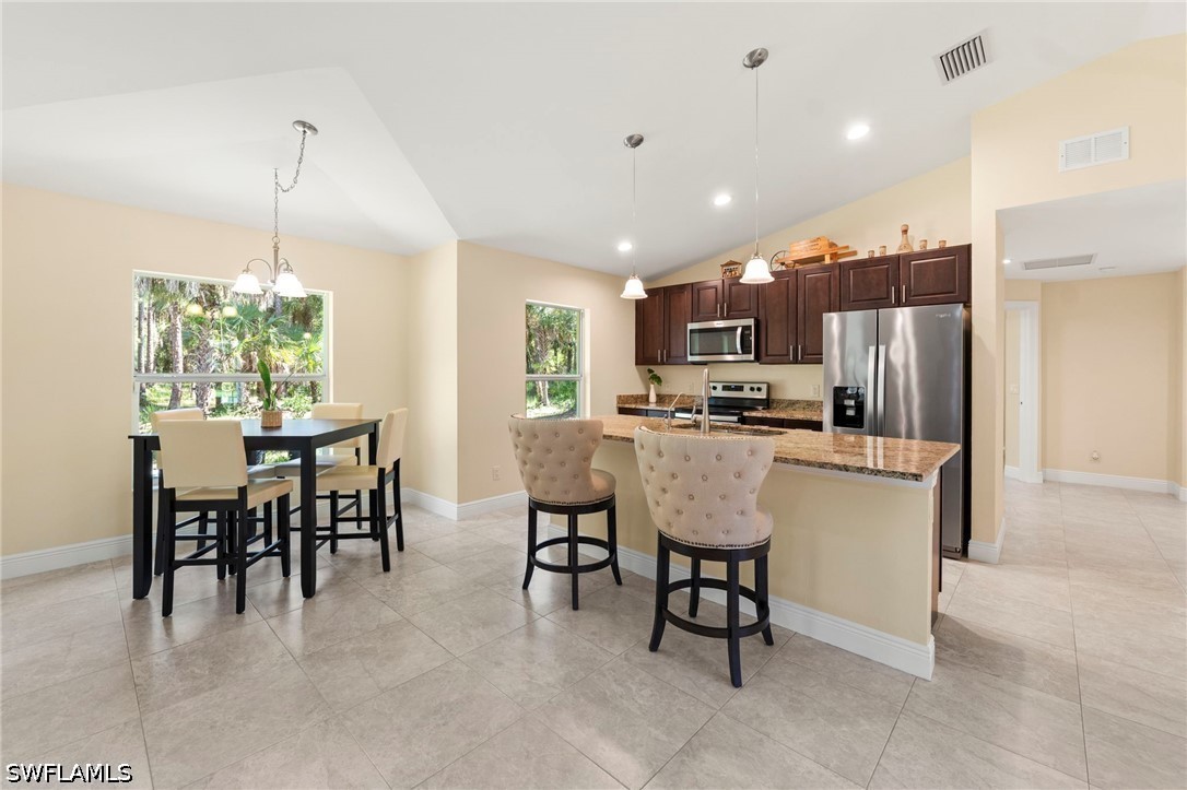 3 Bed SingleFamilyResidence for Sale in Naples, photo 13