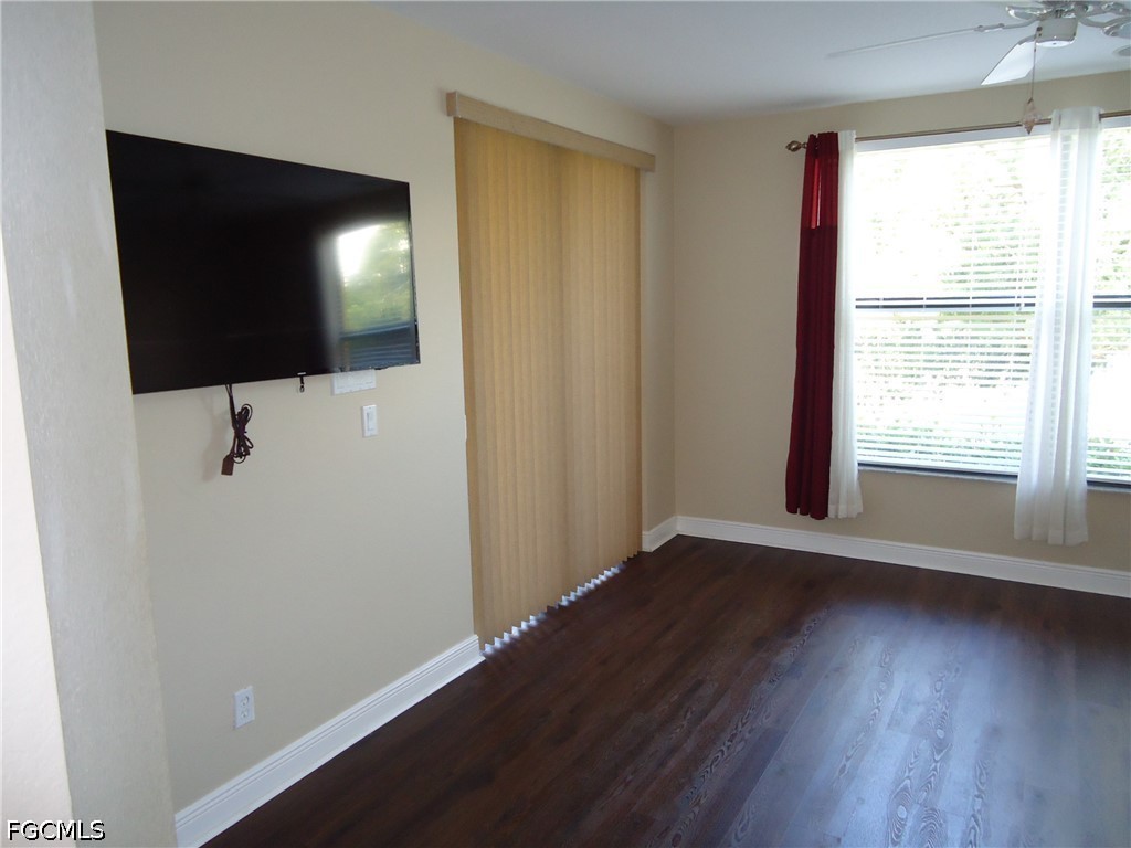 3 Bed Waterfront Home for Sale in Fort Myers, photo 13