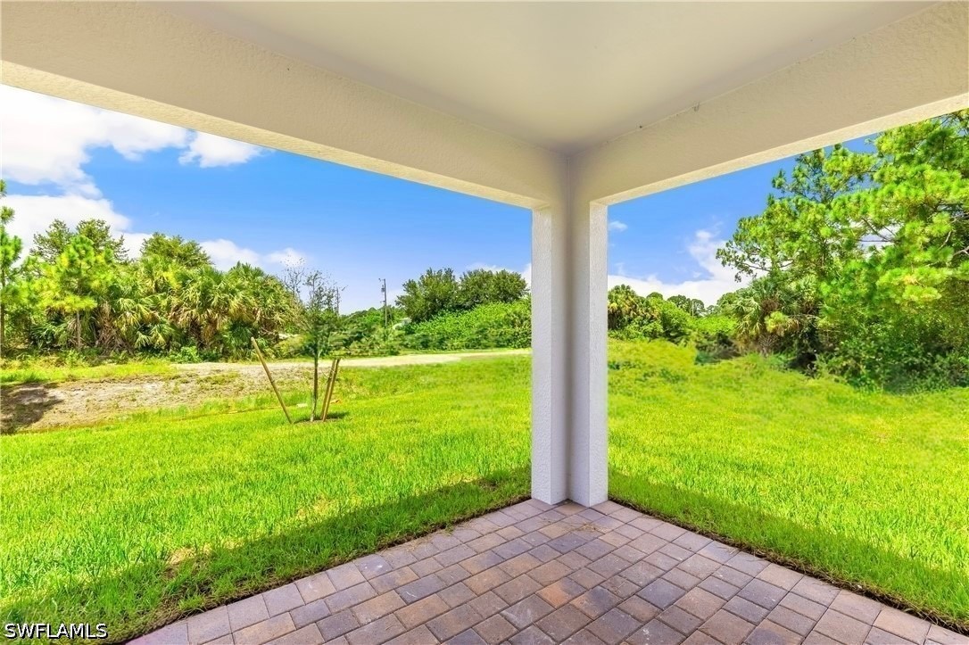 4 Bed SingleFamilyResidence for Sale in Lehigh Acres, photo 13