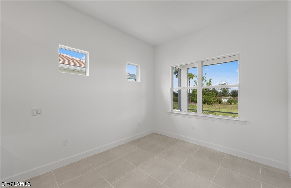 2 Bed Waterfront Home for Sale in Terrawalk, photo 13