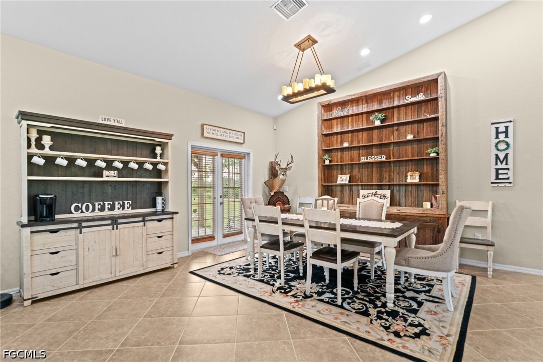 3 Bed SingleFamilyResidence for Sale in Not Applicable, photo 13