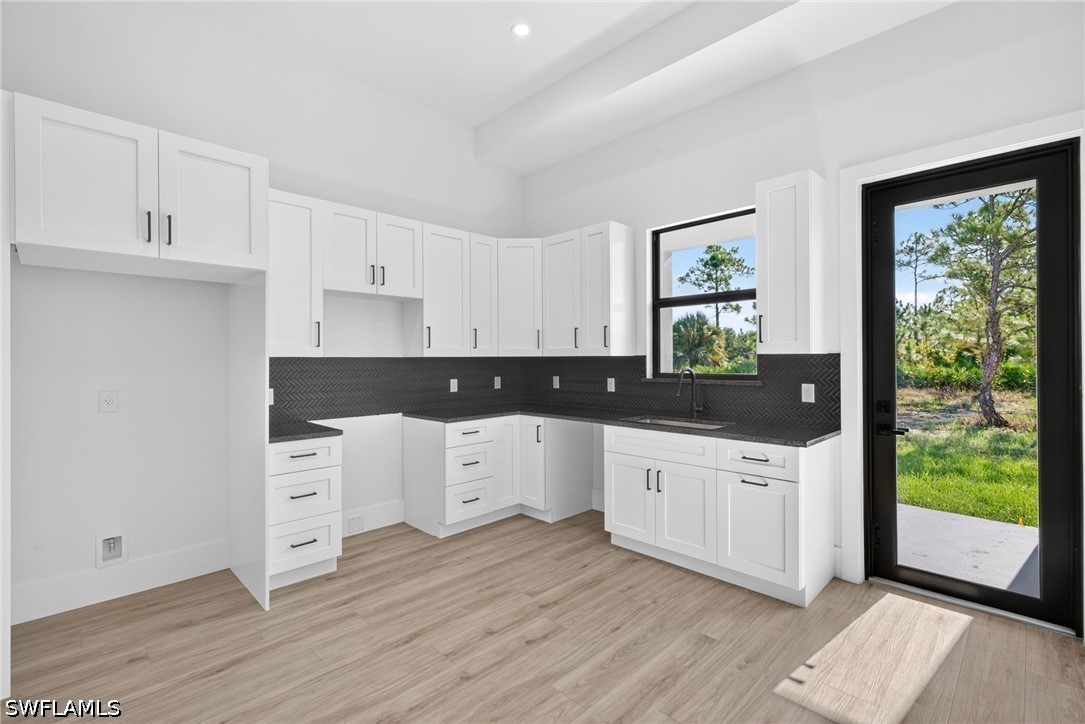 3 Bed SingleFamilyResidence for Sale in Naples, photo 13
