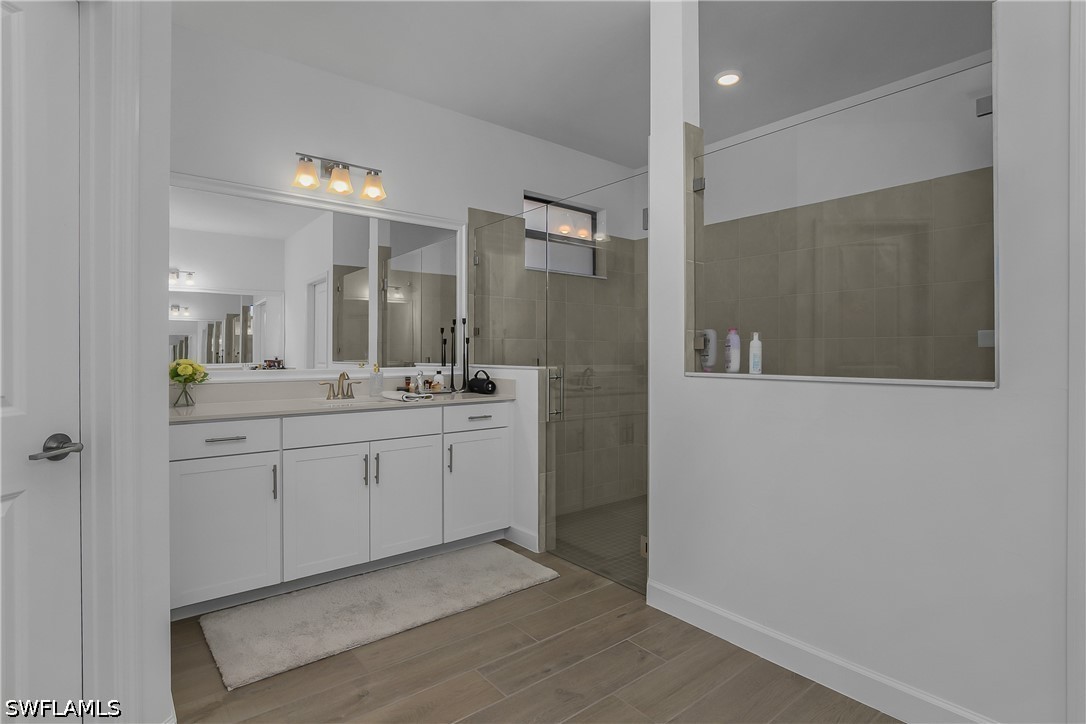 3 Bed Pool Home for Sale in Verdana Village, photo 13