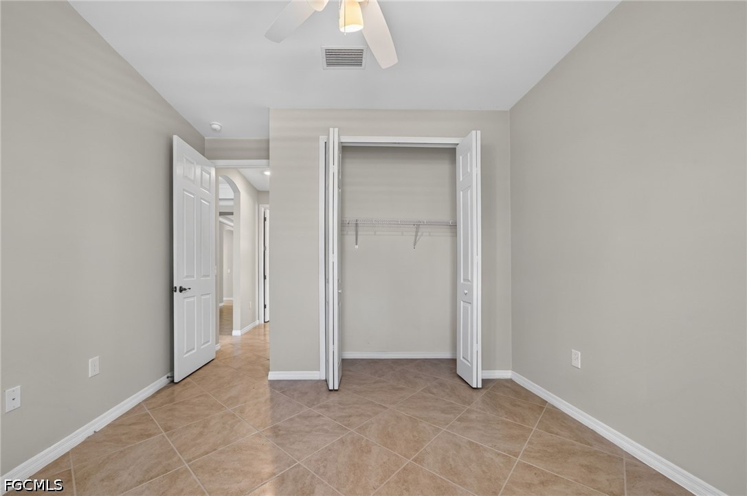 4 Bed SingleFamilyResidence for Sale in Venetian Pointe, photo 13