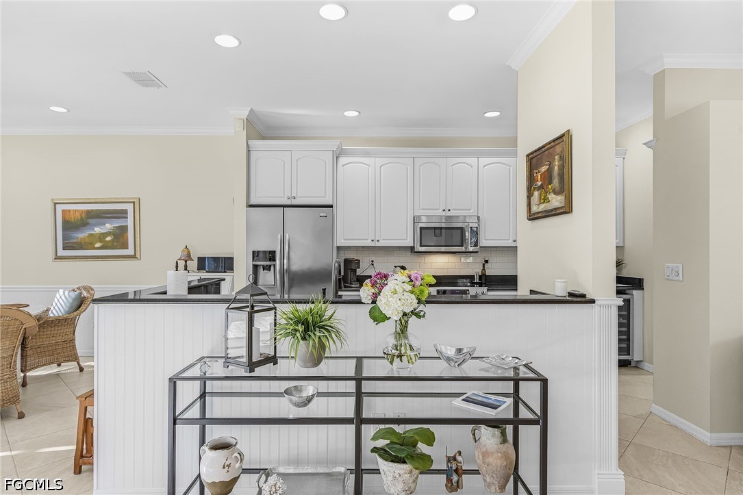 2 Bed SingleFamilyResidence for Sale in Estero, photo 13