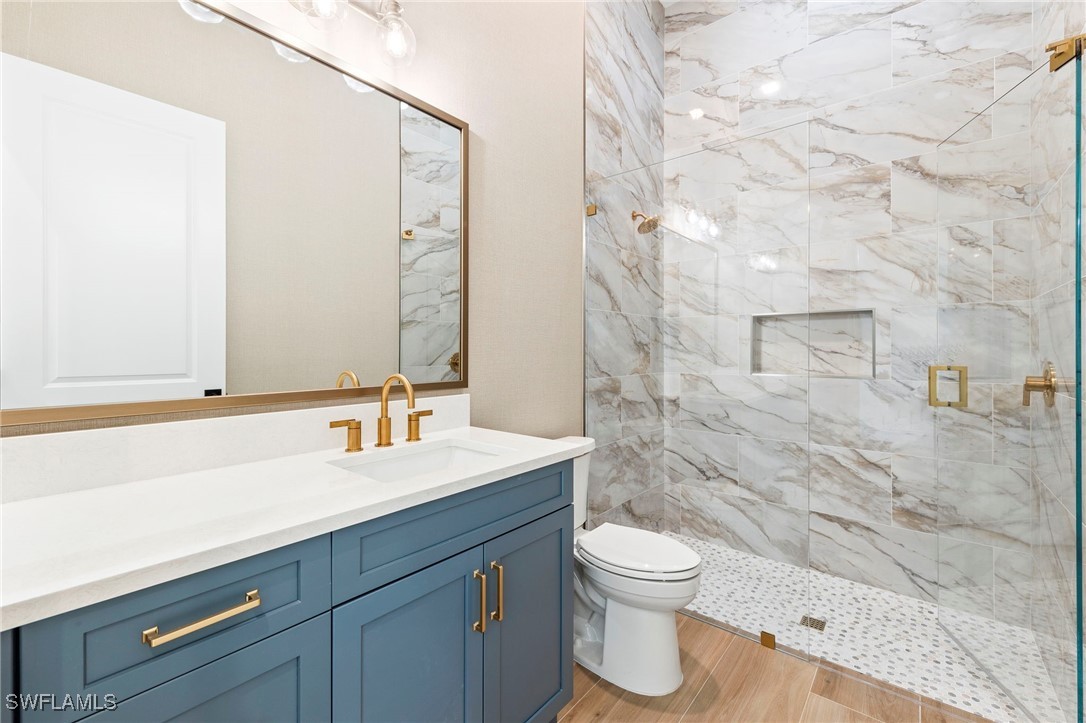 4 Bed Pool Home for Sale in Country Club, photo 14