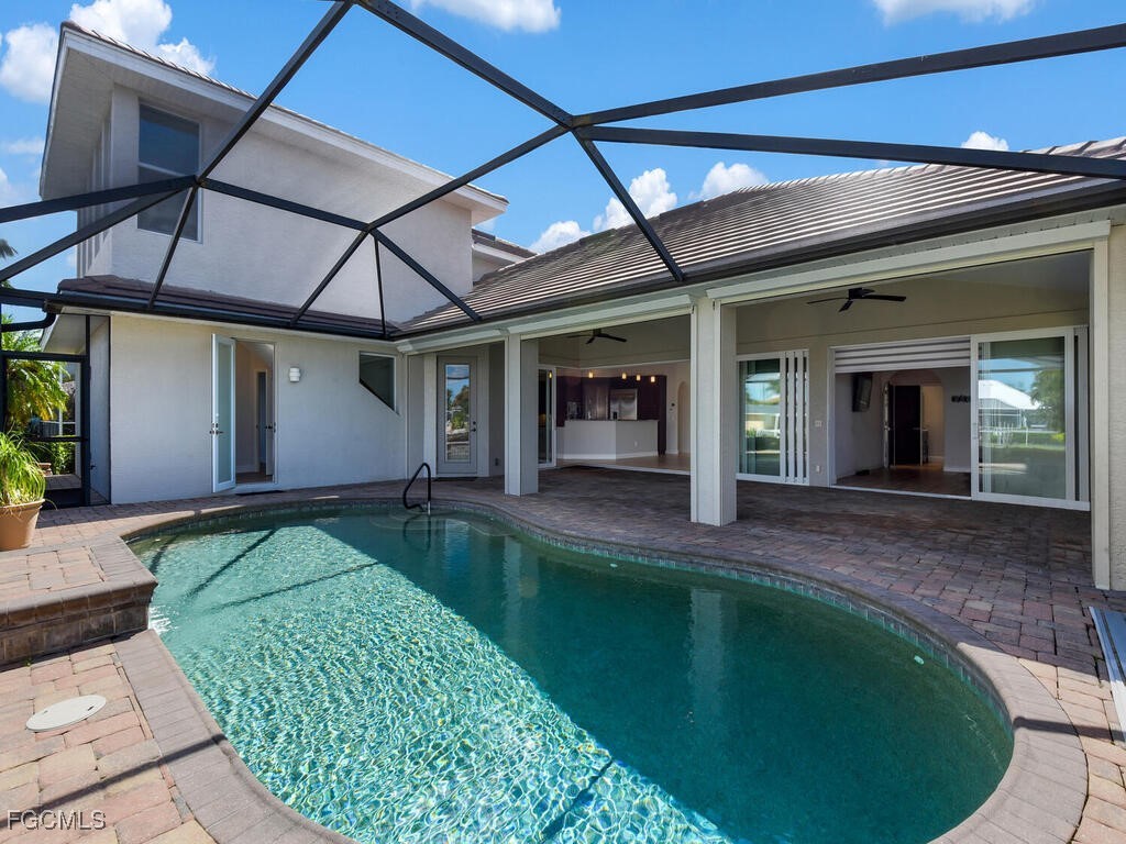 5 Bed Pool Home for Sale in Rose Garden, photo 14