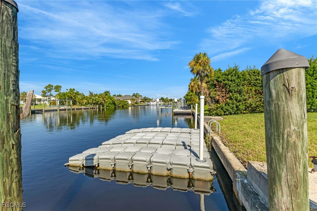 3 Bed Waterfront Home for Sale in Port Charlotte, photo 14