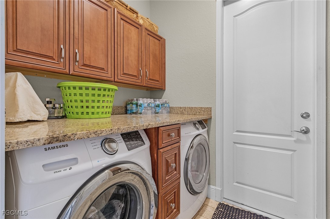 3 Bed Pool Home for Sale in Bokeelia, photo 14