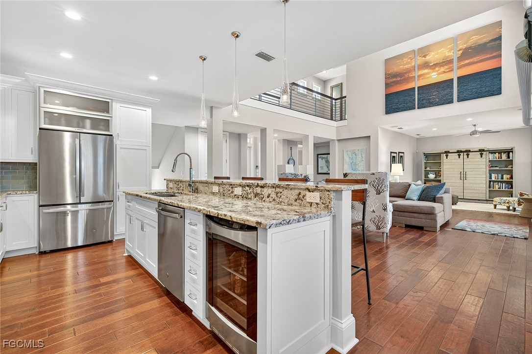 4 Bed Pool Home for Sale in Sanibel, photo 14