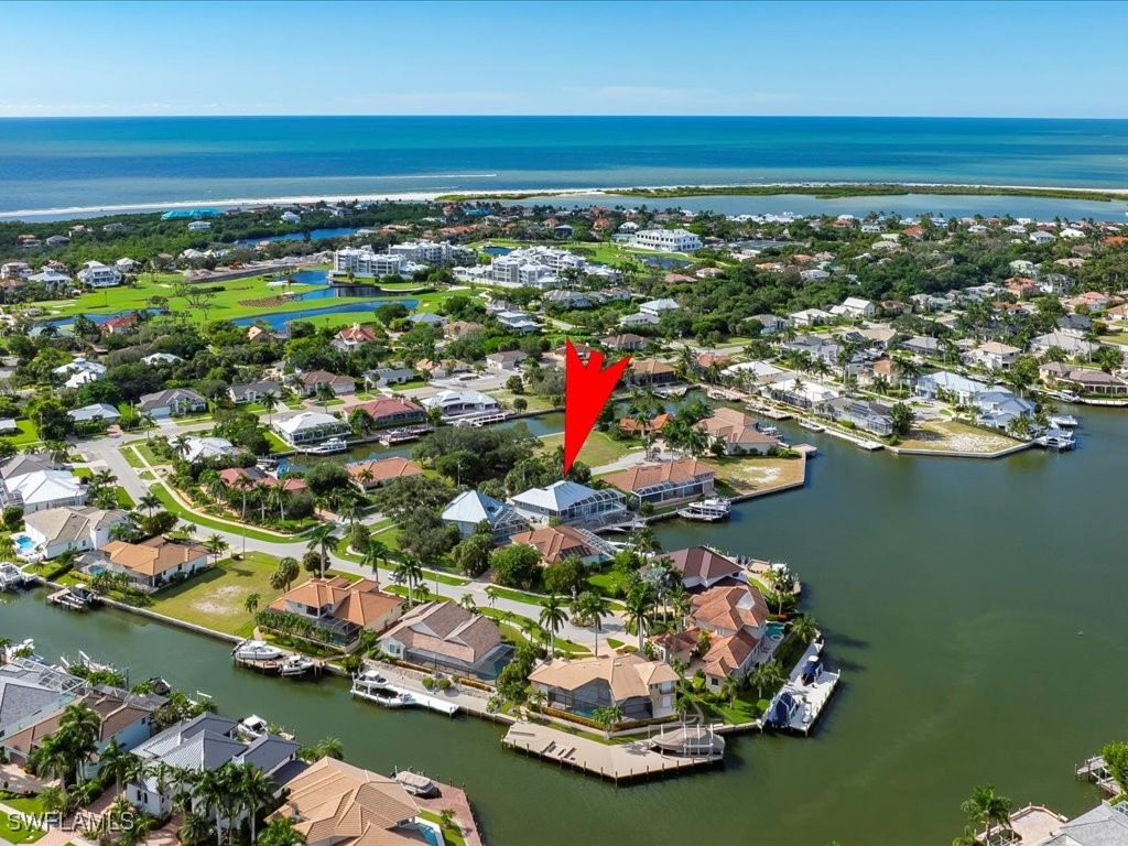 3 Bed Pool Home for Sale in Collier Bay, photo 14