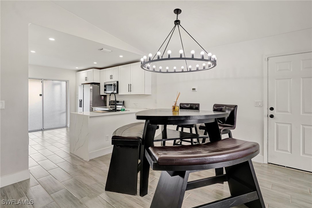 4 Bed SingleFamilyResidence for Sale in Fort Myers, photo 14