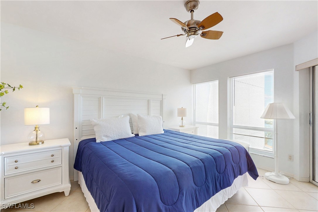 2 Bed Waterfront Home for Sale in Marco Island, photo 14