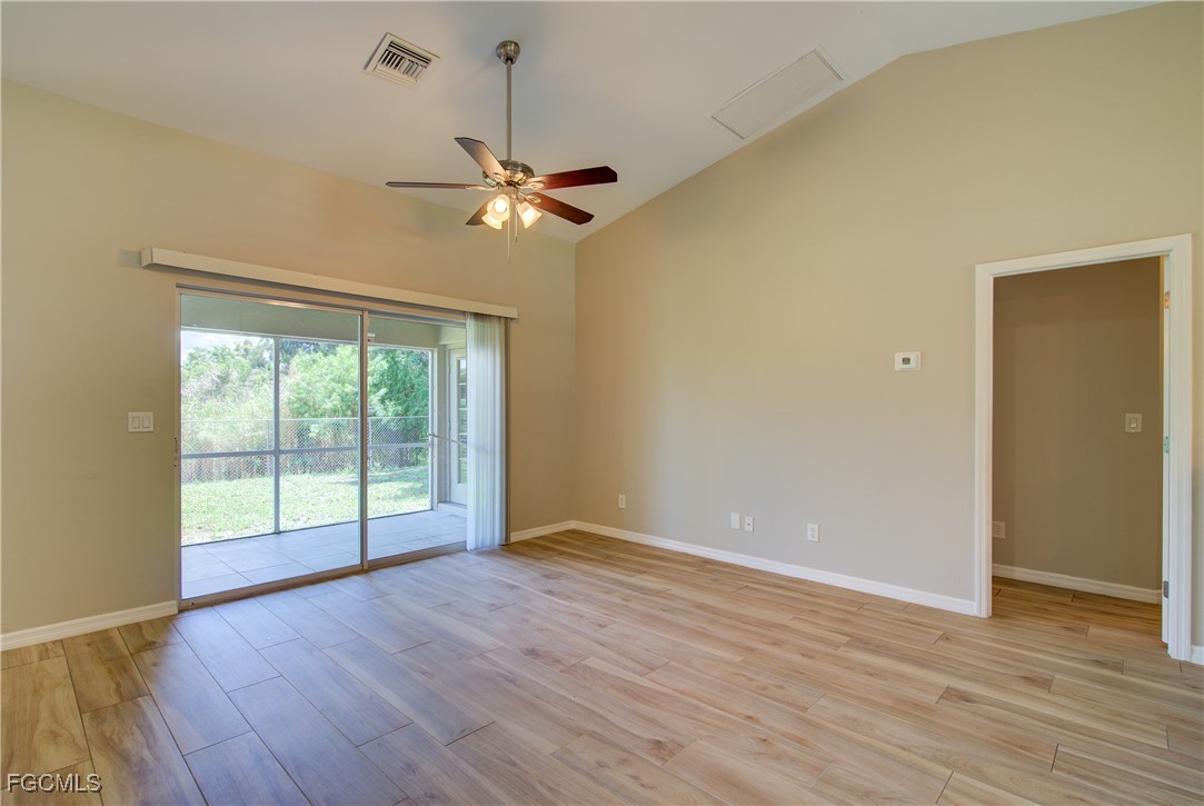 3 Bed Waterfront Home for Sale in Cape Coral, photo 14