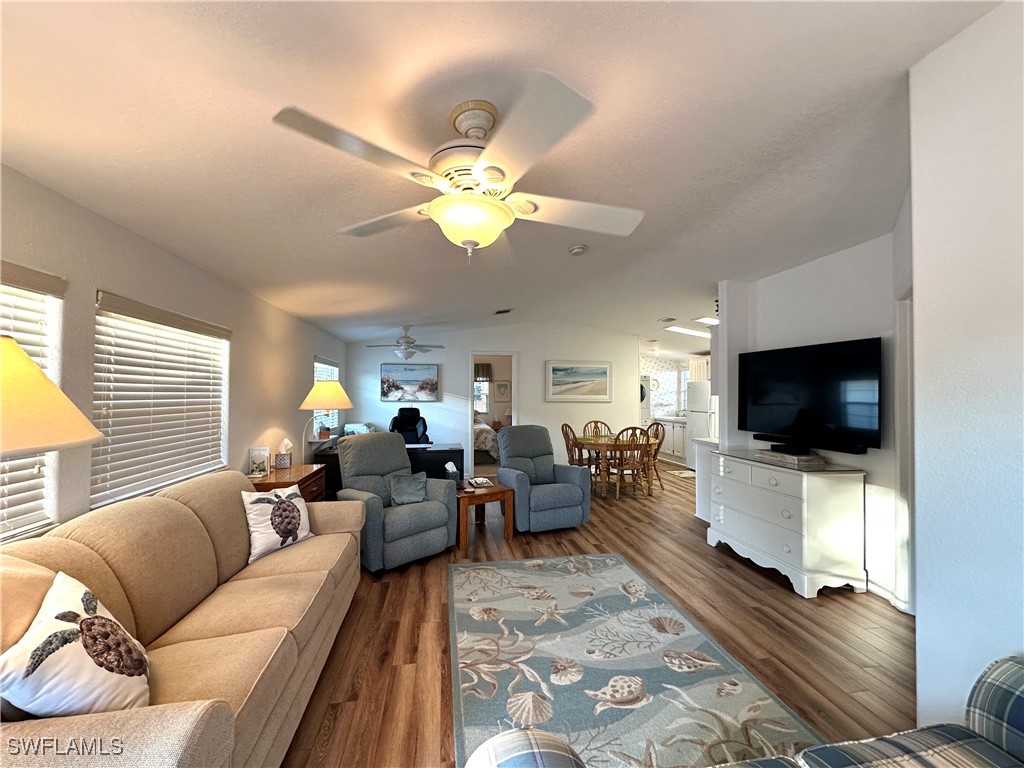 2 Bed ManufacturedHome for Sale in Estero, photo 14