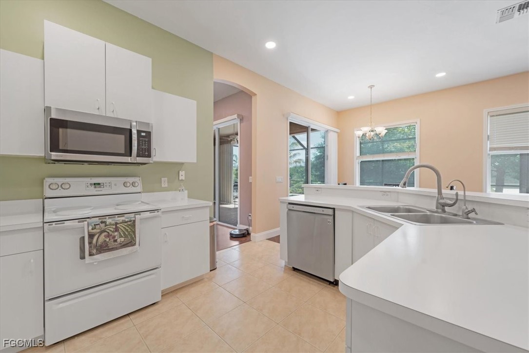 3 Bed Pool Home for Sale in Lehigh Acres, photo 14