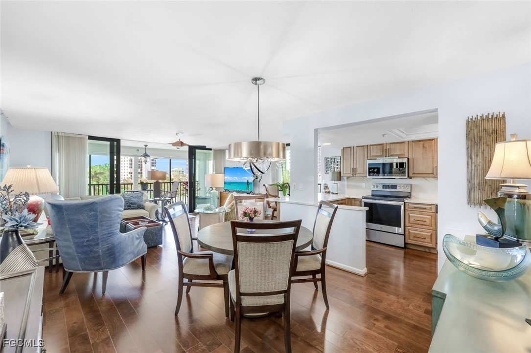 2 Bed Waterfront Home for Sale in Bay Harbor Club Condo, photo 14