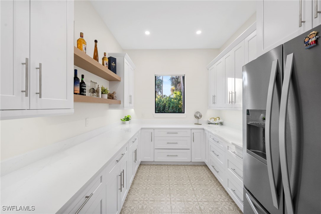 4 Bed SingleFamilyResidence for Sale in Naples, photo 14