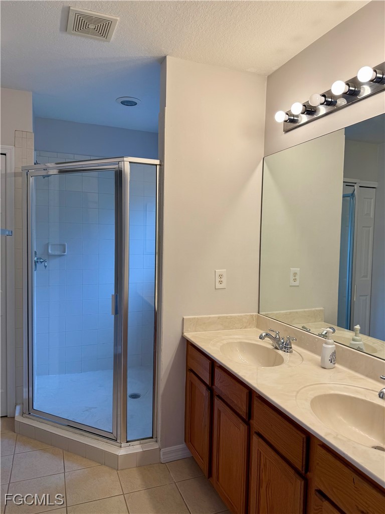 3 Bed Townhouse for Sale in Colonnade At Forum, photo 14