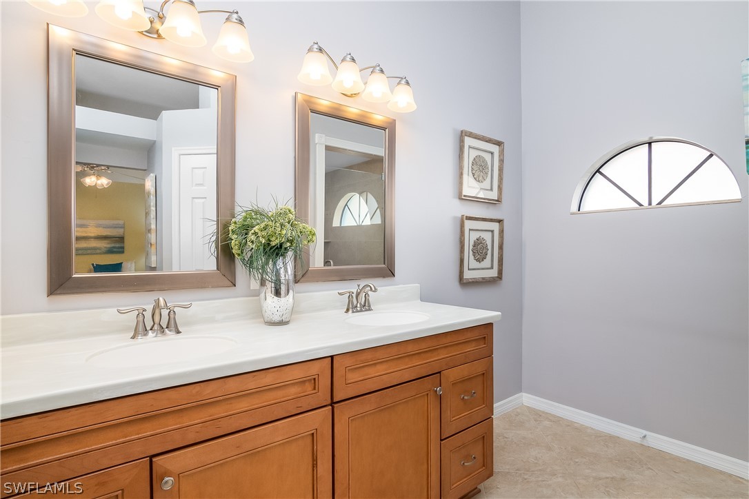 3 Bed SingleFamilyResidence for Sale in Hunters Ridge, photo 14