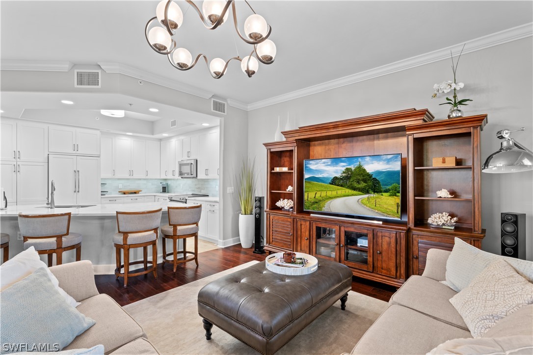 3 Bed Pool Home for Sale in Villa Avellino, photo 14