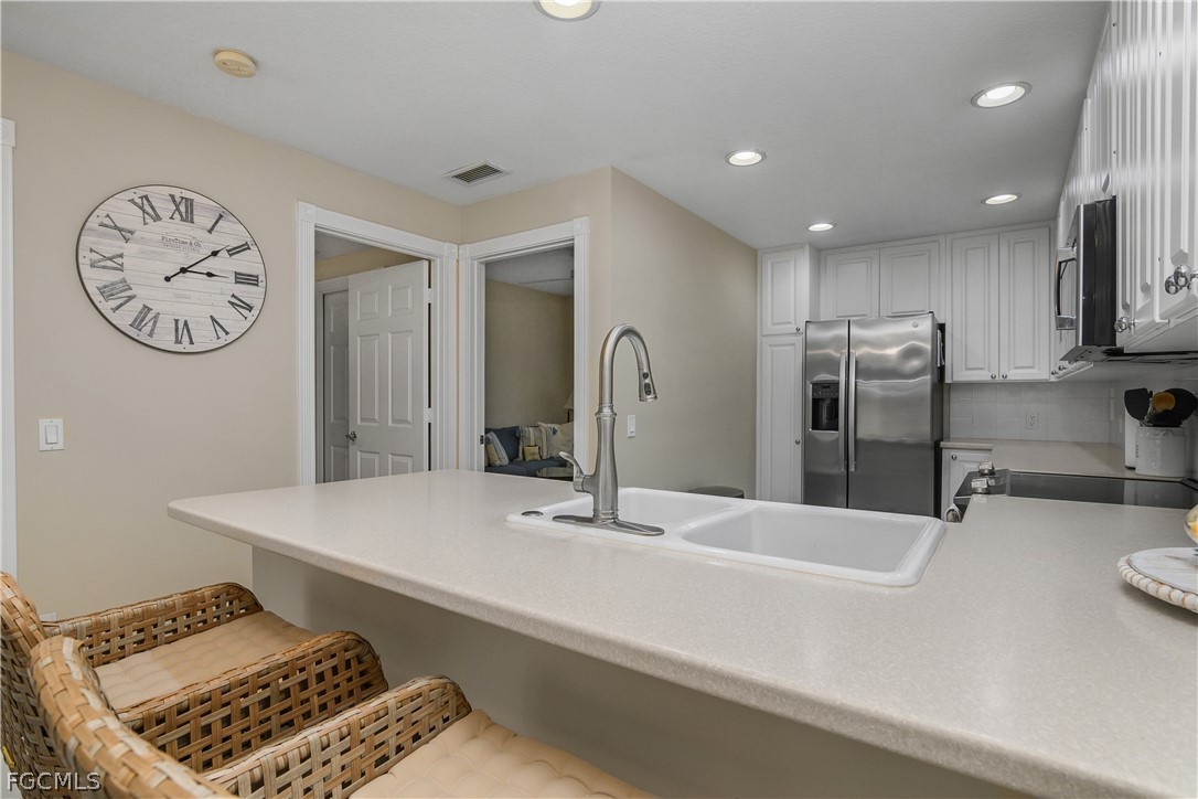 3 Bed Waterfront Home for Sale in San Remo, photo 14
