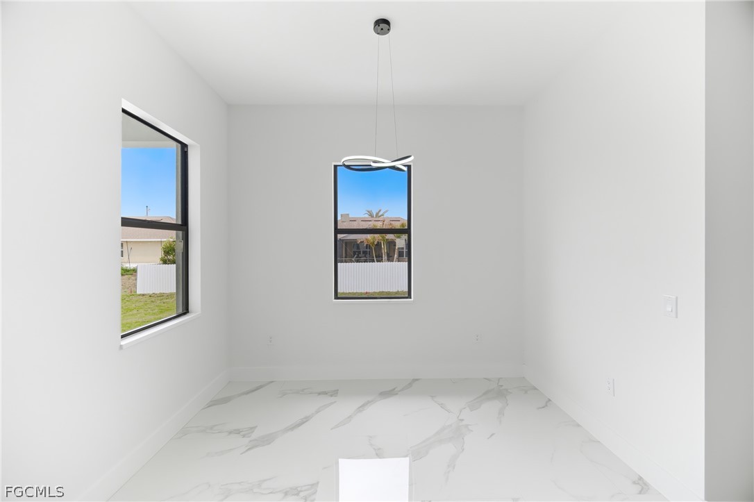 3 Bed SingleFamilyResidence for Sale in Lehigh Acres, photo 14
