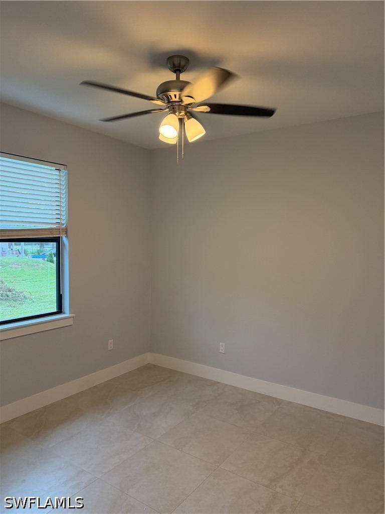 3 Bed SingleFamilyResidence for Sale in Naples, photo 14