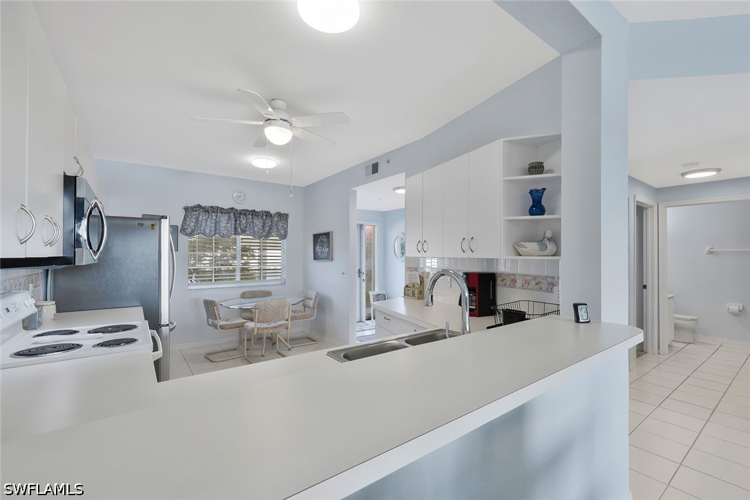 2 Bed Waterfront Home for Sale in Garnet Club, photo 14