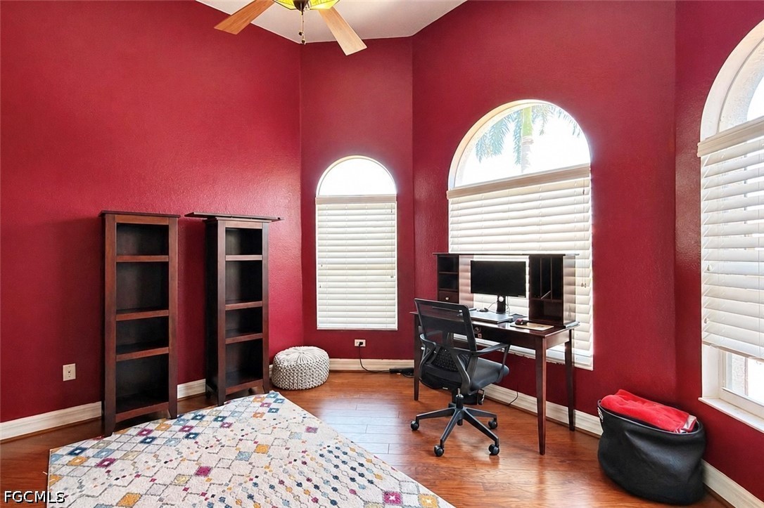 3 Bed Pool Home for Sale in Stonebridge South, photo 14