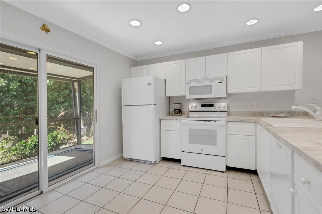 2 Bed Condominium for Sale in Marco Island, photo 14