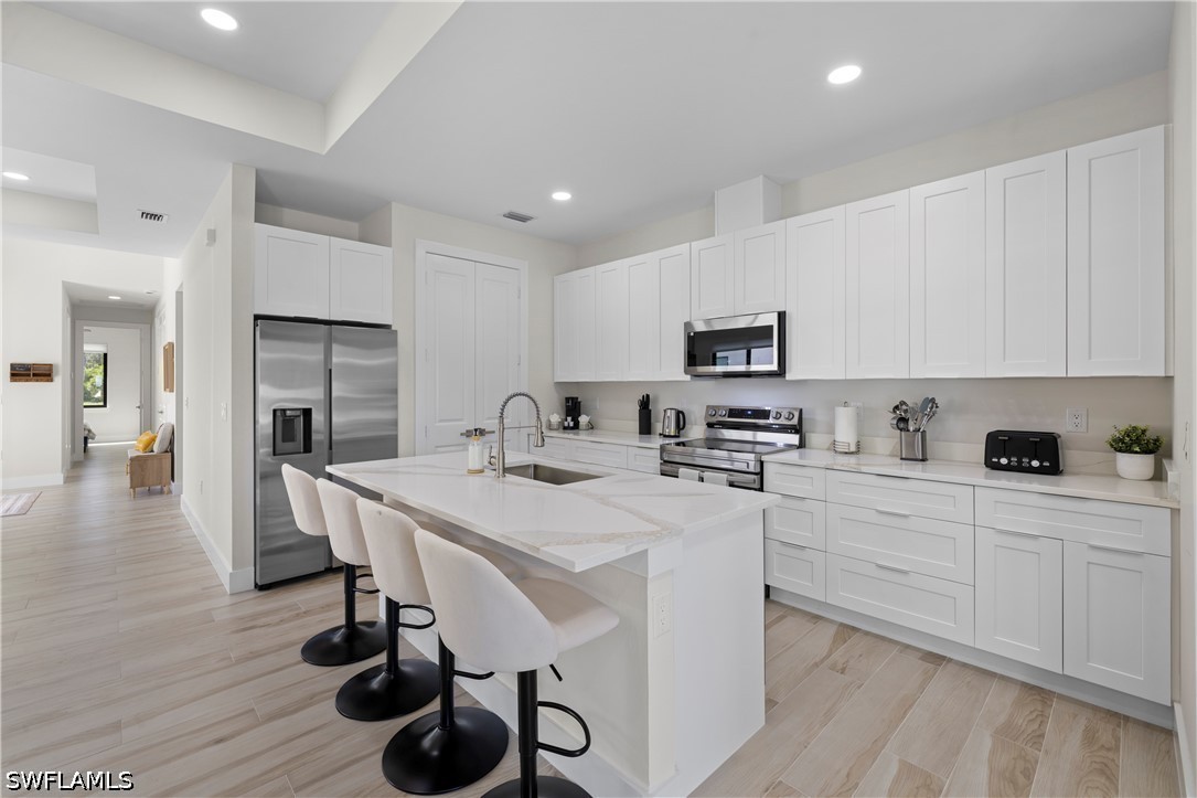 4 Bed SingleFamilyResidence for Sale in Naples, photo 14
