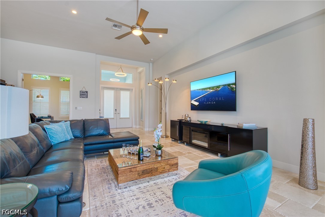 3 Bed Pool Home for Sale in Cape Coral, photo 14