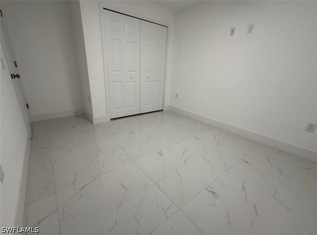 4 Bed SingleFamilyResidence for Sale in Lehigh Park, photo 14