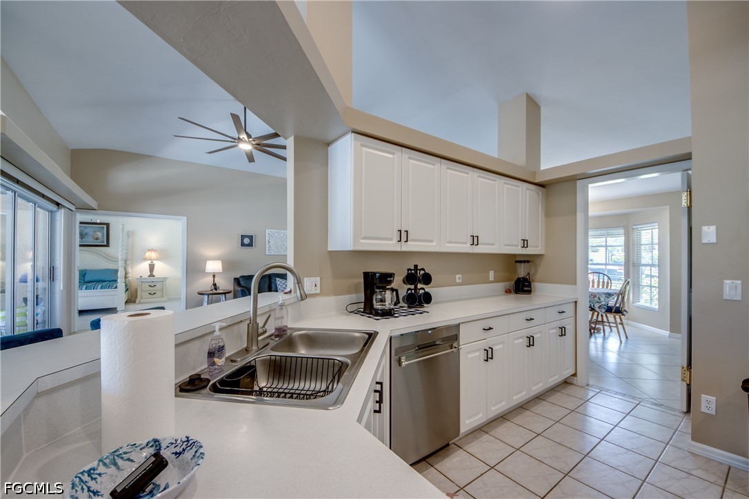 3 Bed Pool Home for Sale in Cape Coral, photo 14