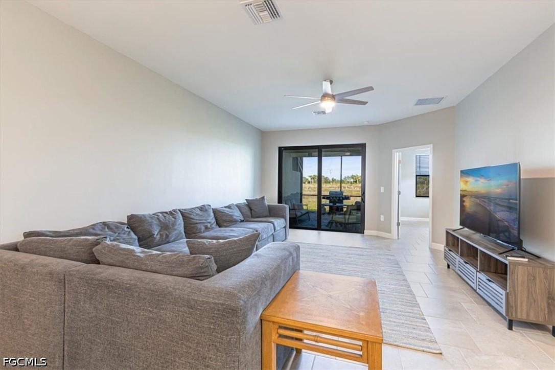 2 Bed Attached for Sale in Verdana Village, photo 14