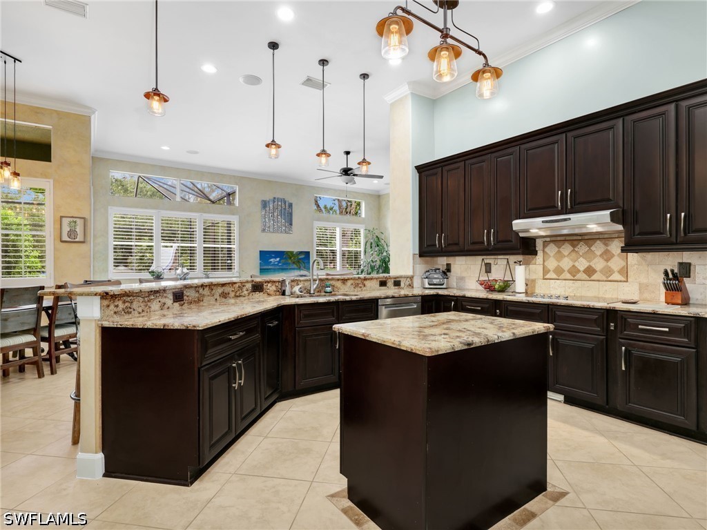 4 Bed Pool Home for Sale in Naples, photo 14